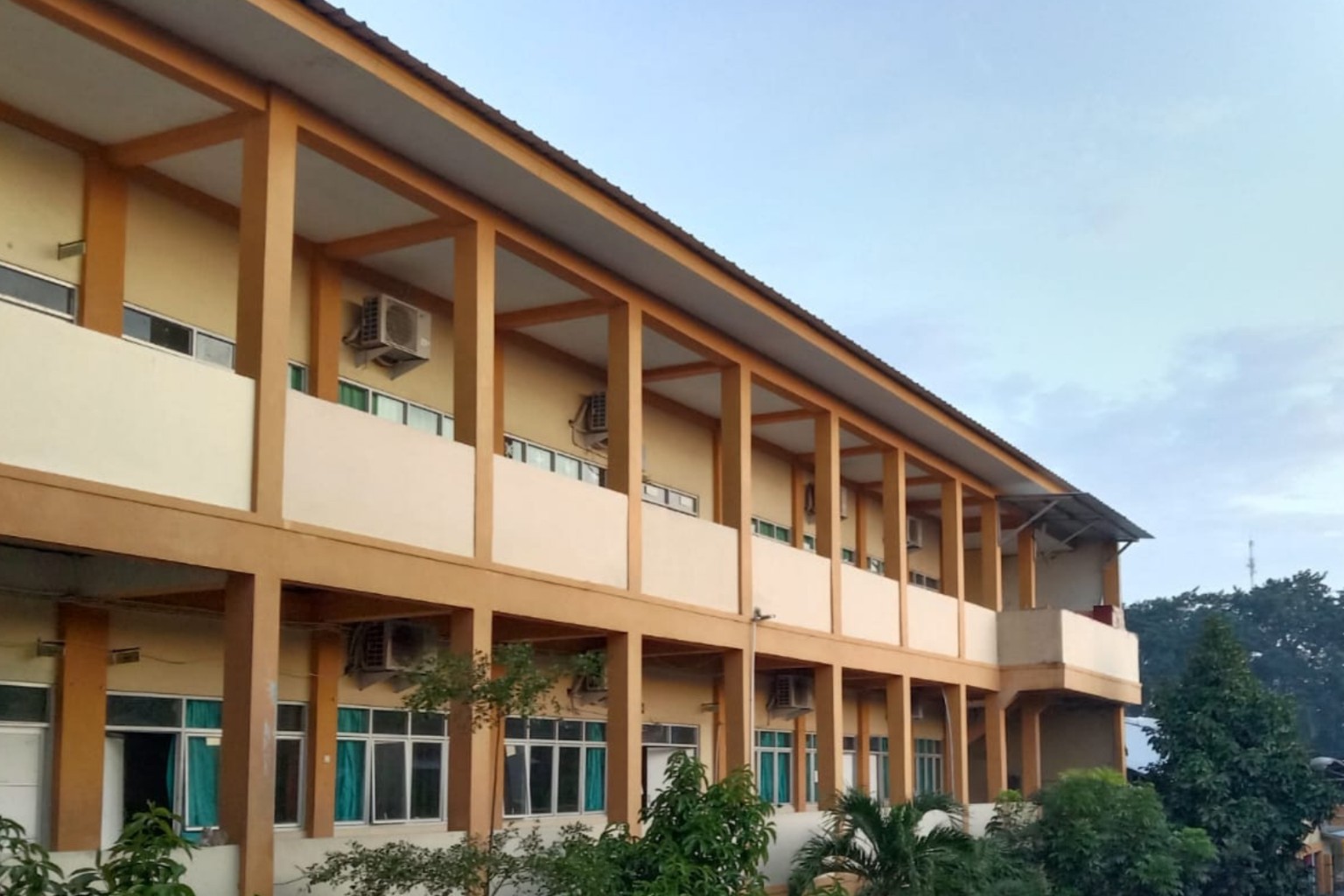 Akuntansi dan Keuangan Lembaga